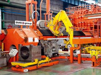 SMS group supplies a complete package for Shandong Weiqiao Light Metal: a 28 MN direct extrusion and pipe press including design, erection, electrics, hydraulics as well as technology and digitalization package. © SMS Group