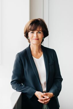 Dr. phil. Nicola Leibinger-Kammüller Chairwoman of the Group Management Board: 