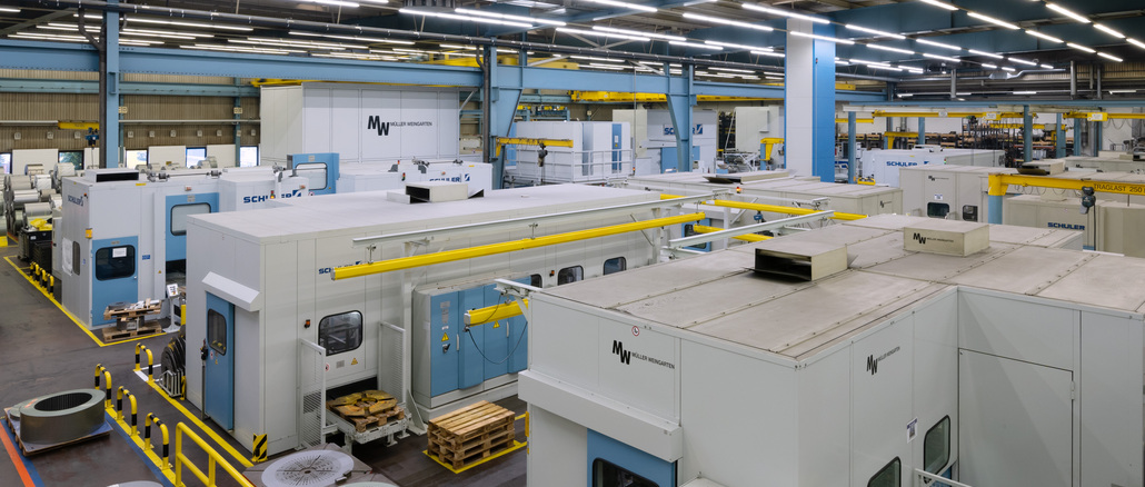 Schuler has networked eight lines for the production of electrical sheet at the Siemens location in Nuremberg. © Schuler