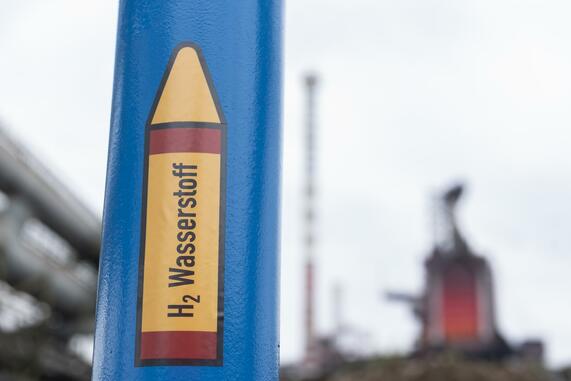 Wasserstoff statt Kohle und Koks: Der Stahl er Zukunft wird „grün“ sein. © Thyssenkrupp Steel