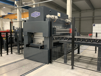 For the high-performance straightening machine, Georg has supplied three straightening cassettes adapted to the properties of the different materials. © George