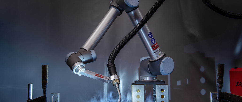 Automatisierte Schweißtechnik: Das Lorch Cobot Welding Package hilft kleinen und mittelständischen Unternehmen ihre Wettbewerbsfähigkeit deutlich zu steigern. © Lorch, Andreas Körner
