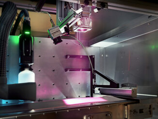 Lasertrocknungssystem mit großflächiger Bestrahlung der Elektrode. © Fraunhofer ILT