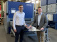 Georg Plersch, Geschäftsführer der Robert Plersch Edelstahltechnik GmbH (links) und Alexander Bochtler, Gebietsverkaufsleiter Metal Processing bei der Lissmac Maschinenbau GmbH, sind zufrieden: Die neue Lissmac-Technik  ein Paket aus drei individuell ausgelegten Anlagen  gewährleistet eine hohe Bearbeitungsqualität und stellt effiziente Prozessabläufe sicher. © Lissmac