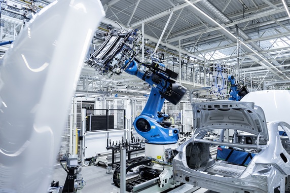 Mercedes Benz setzt ab 2026 CO2-reduzierten Stahl von thyssenkrupp Steel in seiner PKW-Neuwagenflotte ein. © Mercedes-Benz Group AG