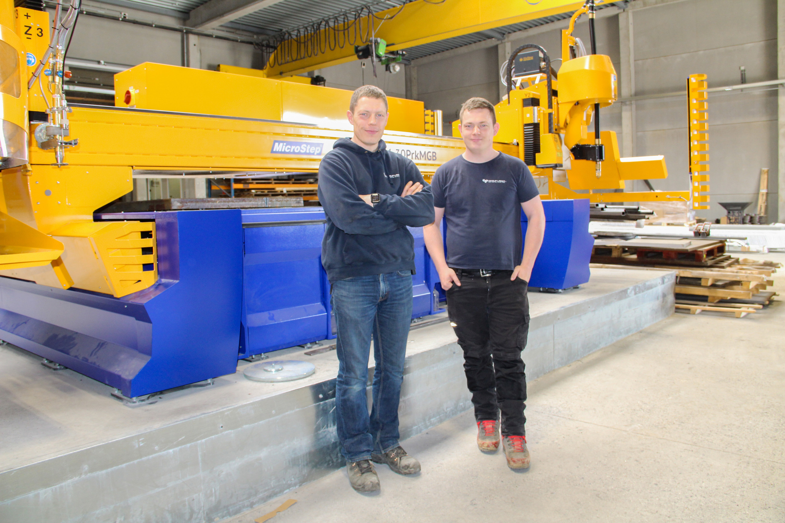 In 2010, the brothers Frédéric (left) and Cédric Demarche founded the metal service provider DCoup Laser S.A.: Since then, the company has developed successfully. The latest showpiece in the modern machine park is the MG from MicroStep. The decision for it was made quickly: 