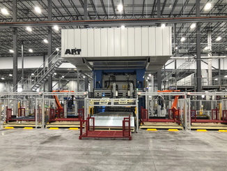 Die Presshärtelinie von AP&T in der Produktionsanlage von Simwon im texanischen Austin. © AP&T