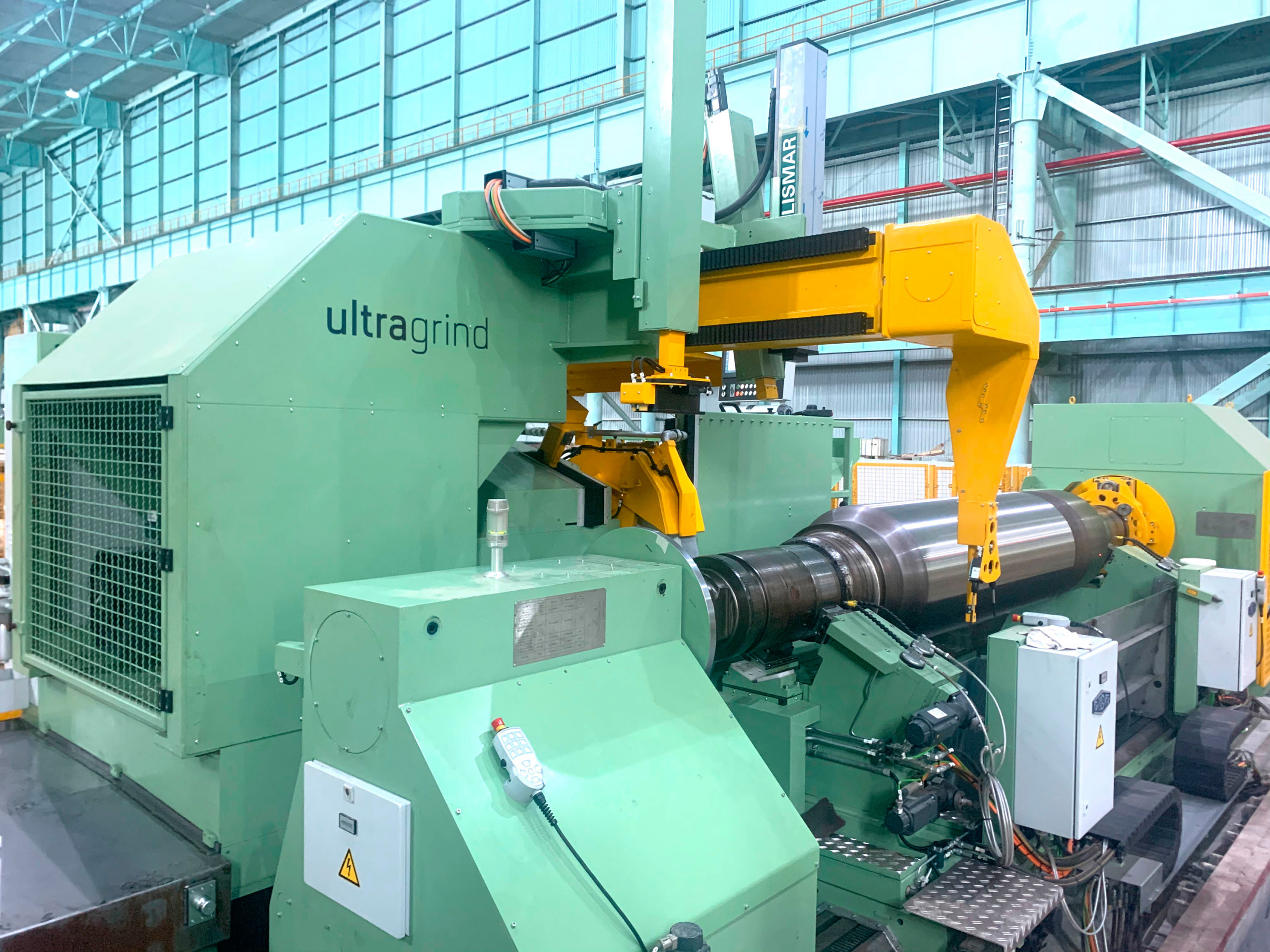 The Georg Ultragrind roll grinding machines for the Baowu Group are equipped with the Georg Smartcontrol machine control system. © Heinrich Georg