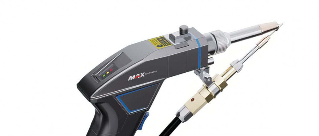 1_MA1-Welding-Torch-topaz-enhance-2x-textai Theo präsentiert den nach eigener Einschätzung leichtesten Schweißbrenner der Branche mit einem Gewicht von nur 680 g. Er ist auf Komfort ausgelegt und ermöglicht einen längeren Einsatz mit weniger Ermüdung. © Maxphotonics