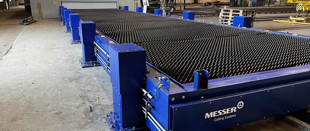 Mit Schneid-, Wechsel- und Beladetisch kommt die Element L auf eine Länge von 60 Metern. © Messer Cutting Systems