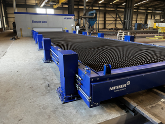 Mit Schneid-, Wechsel- und Beladetisch kommt die Element L auf eine Länge von 60 Metern. © Messer Cutting Systems