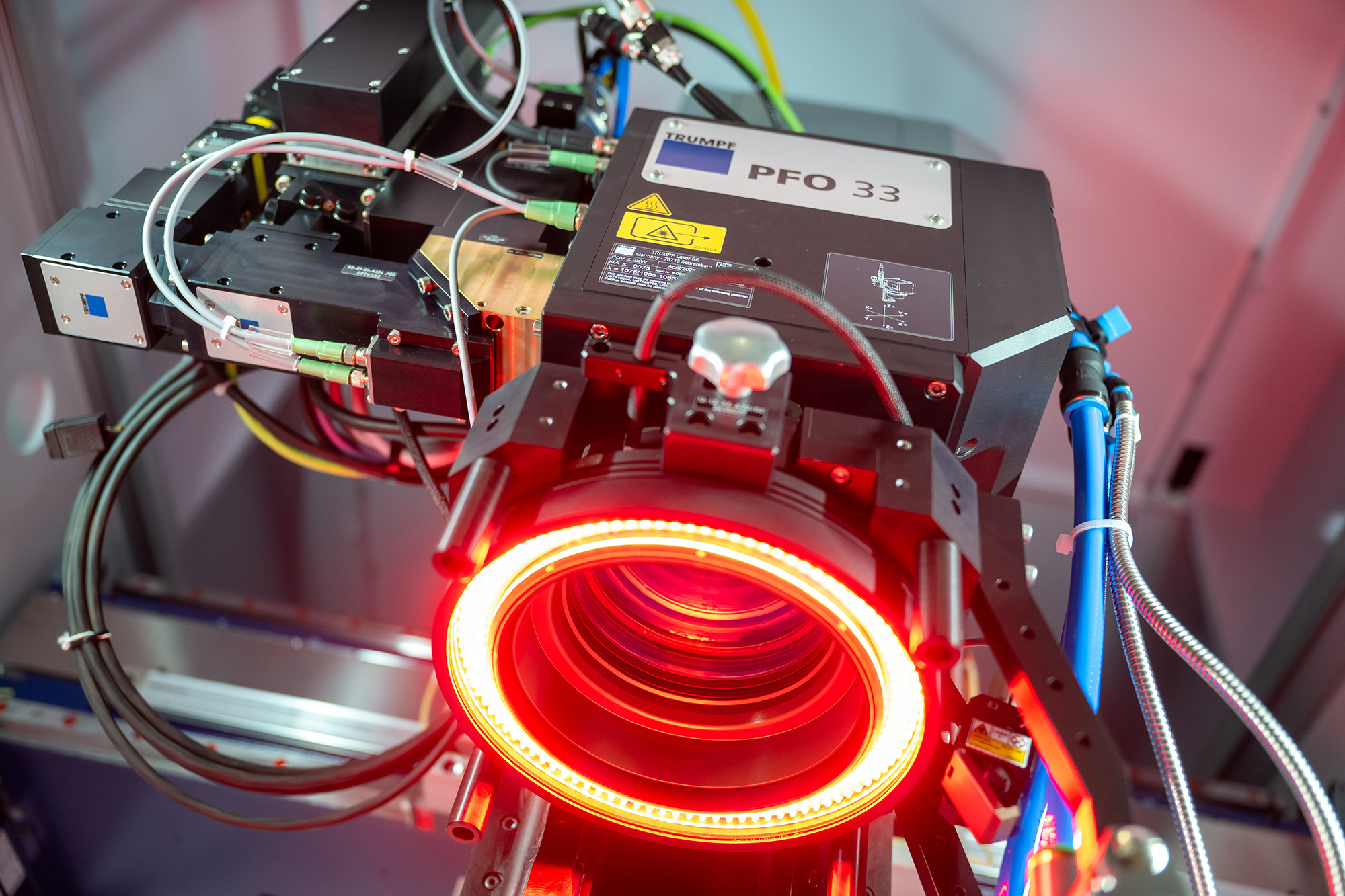The PFO 33 is one of the central elements of the system solution. © Trumpf