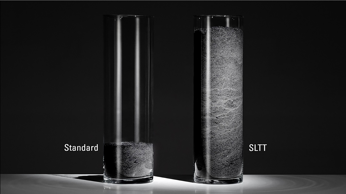 According to the manufacturer, the SLTT flap discs achieve a significantly higher removal rate than conventional grinding discs. © Lukas-Erzett