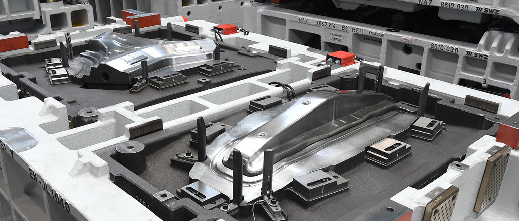 1_Siebenwurst2 Bei diesem Doppelwerkzeug (Innenteil BMW) hat sich SWZ über das digitale Tuschieren mehrere Tage Schleifarbeit gespart. © SWZ/AutoForm