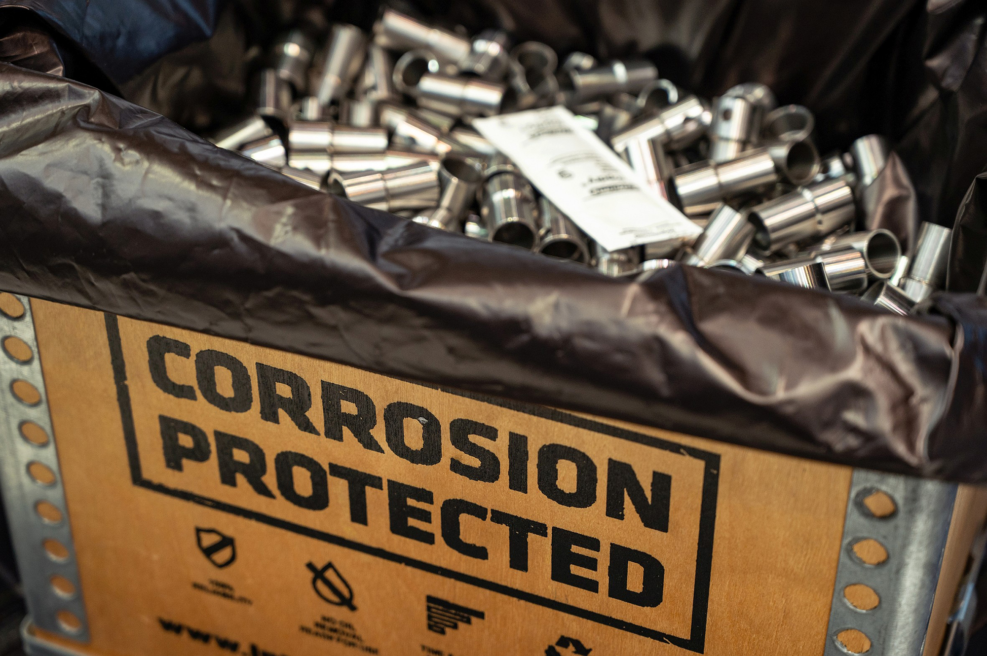 Today, cleanliness specifications must not only be achieved in a stable, economical and sustainable manner, it must also be ensured that the cleaned parts are packaged and transported in a cleanliness-compliant manner. © Deutsche Messe AG / Rainer Jensen