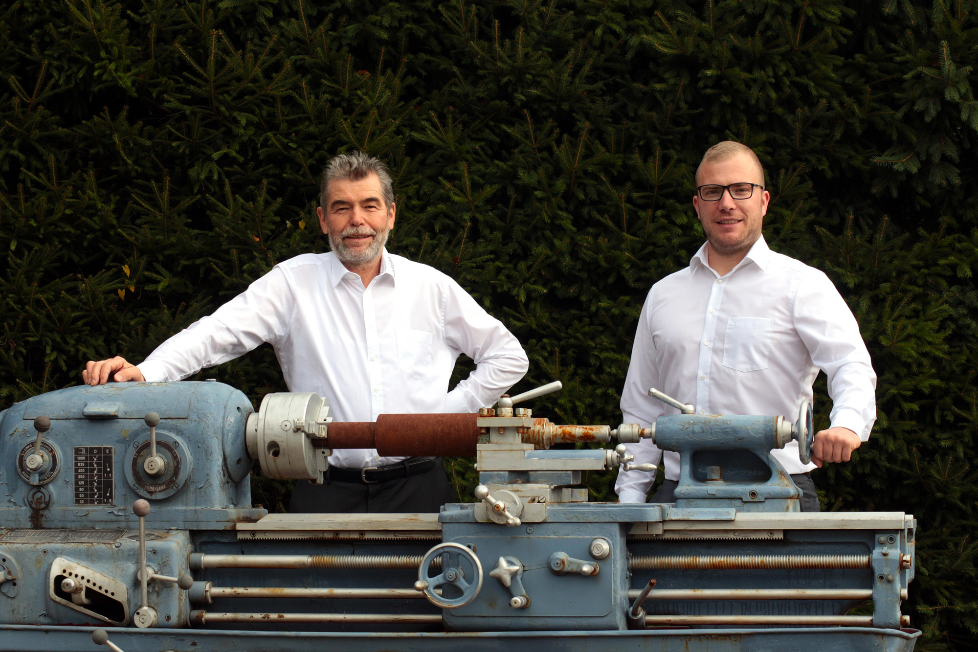 The two Managing Directors of Röder Maschinenbau GmbH, Erwin Röder (left) and Tobias Röder. Tobias Röder: