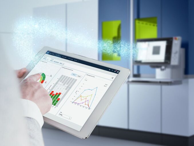 Der Trumpf Service „Smart View“ zeigt Anwendern die Live-Daten der Trulaser Weld 5000 aus der Fertigung übersichtlich auf einem Dashboard an. Damit lassen sich Fehler frühzeitig erkennen. © Trumpf