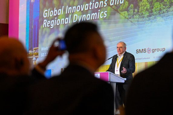 Thomas Hansmann, CTO of SMS group, during his presentation 