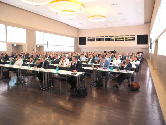 Der 16. Kongress Stanztechnik, die führende Fach- und Netzwerkveranstaltung der Stanz- und Umformbranche, steht unter dem Motto „Quo Vadis Stanztechnik?". Er findet am 20. und 21. April 2026 im Kongresszentrum der Westfalenhallen in Dortmund statt. © Strategie X / Sylvia Meyborg