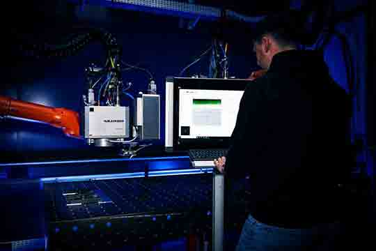 Im Versuchslabor bietet Blackbird umfangreiche Möglichkeiten zum Testen und Optimieren des OCT-Verfahrens und führt mit Kunden konkrete Versuche durch. © Blackbird