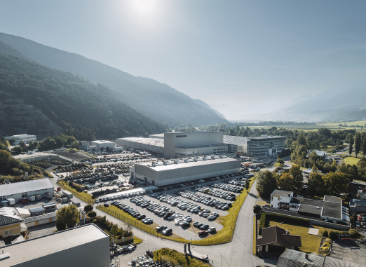 The Liebherr plant in Telfs (Tyrol) wants to increase its production to 3,000 appliances per year - also by modernizing assembly lines and steel construction facilities. © Liebherr