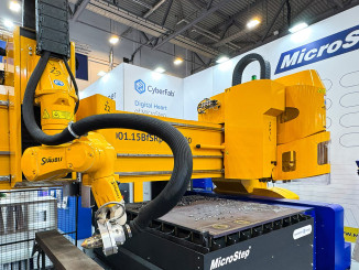 Microstep's new robot-assisted 3D cutting system enables adaptive height control in three-dimensional space. © Microstep