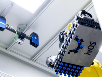 The Ivos Sheet Metal system can load and unload unknown sheet metal parts with varying geometries. © Schmalz