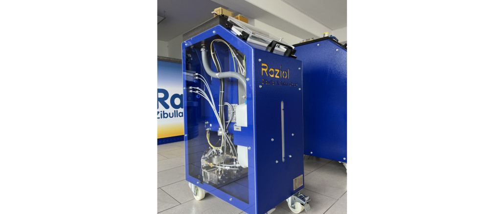 A precision dispensing unit from Raziol: It applies just enough oil to the sheet metal. © Raziol